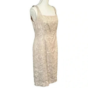 Evan Picone size 12 cream/beige tapestry style with golden sparkle EUC